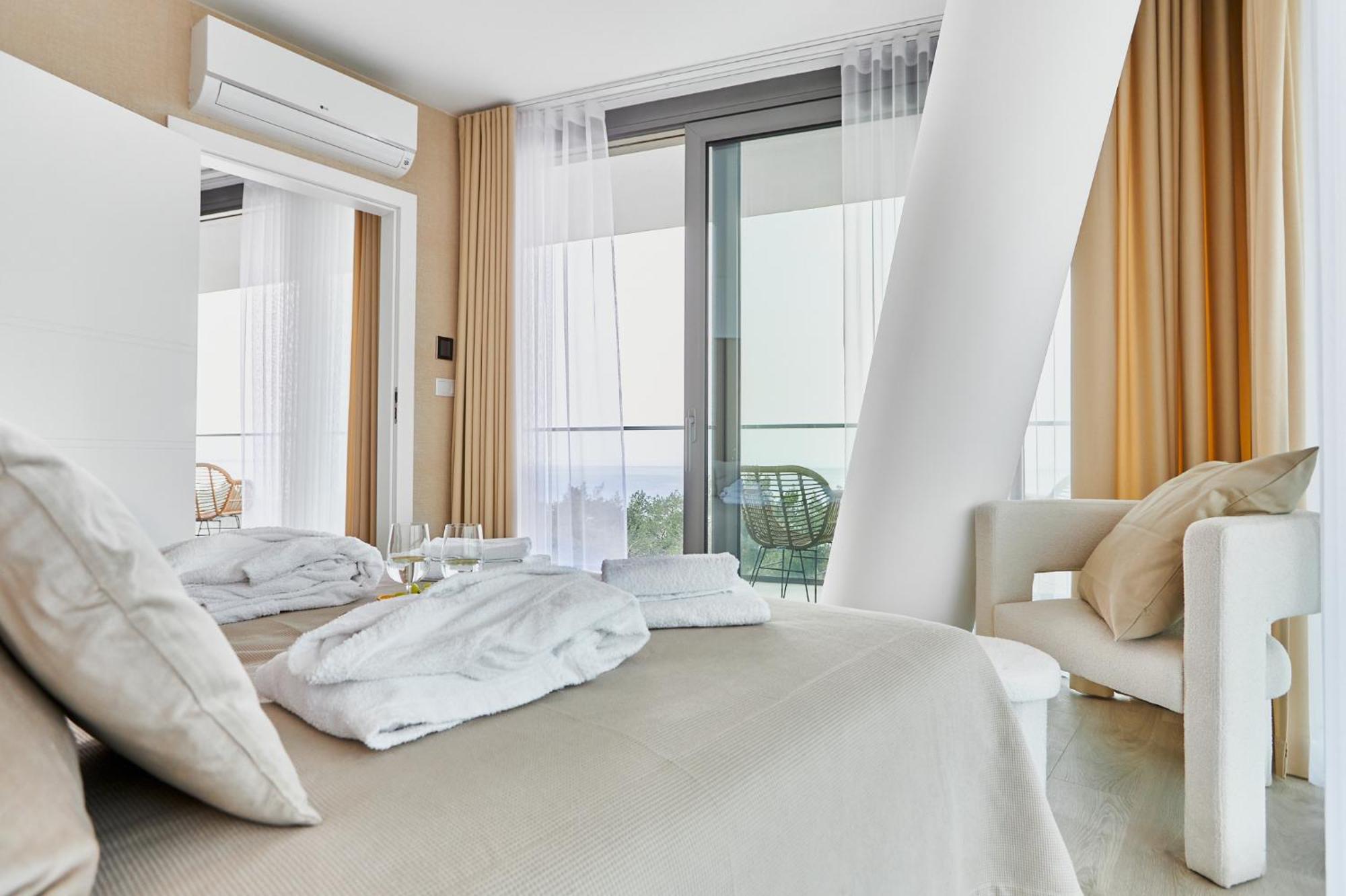 Wave Beachfront Family Apartment Мендзиздрое Екстериор снимка