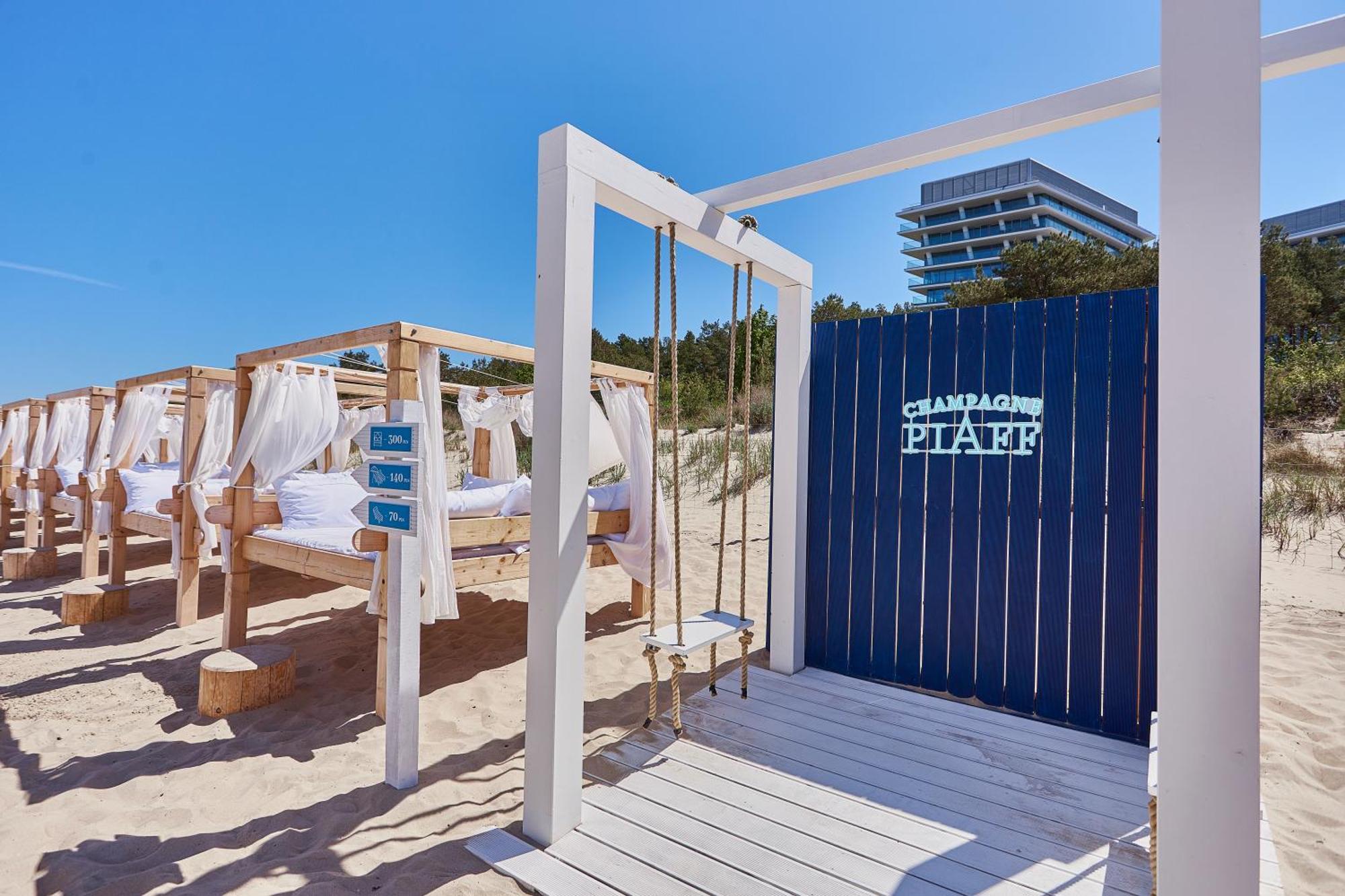 Wave Beachfront Family Apartment Мендзиздрое Екстериор снимка