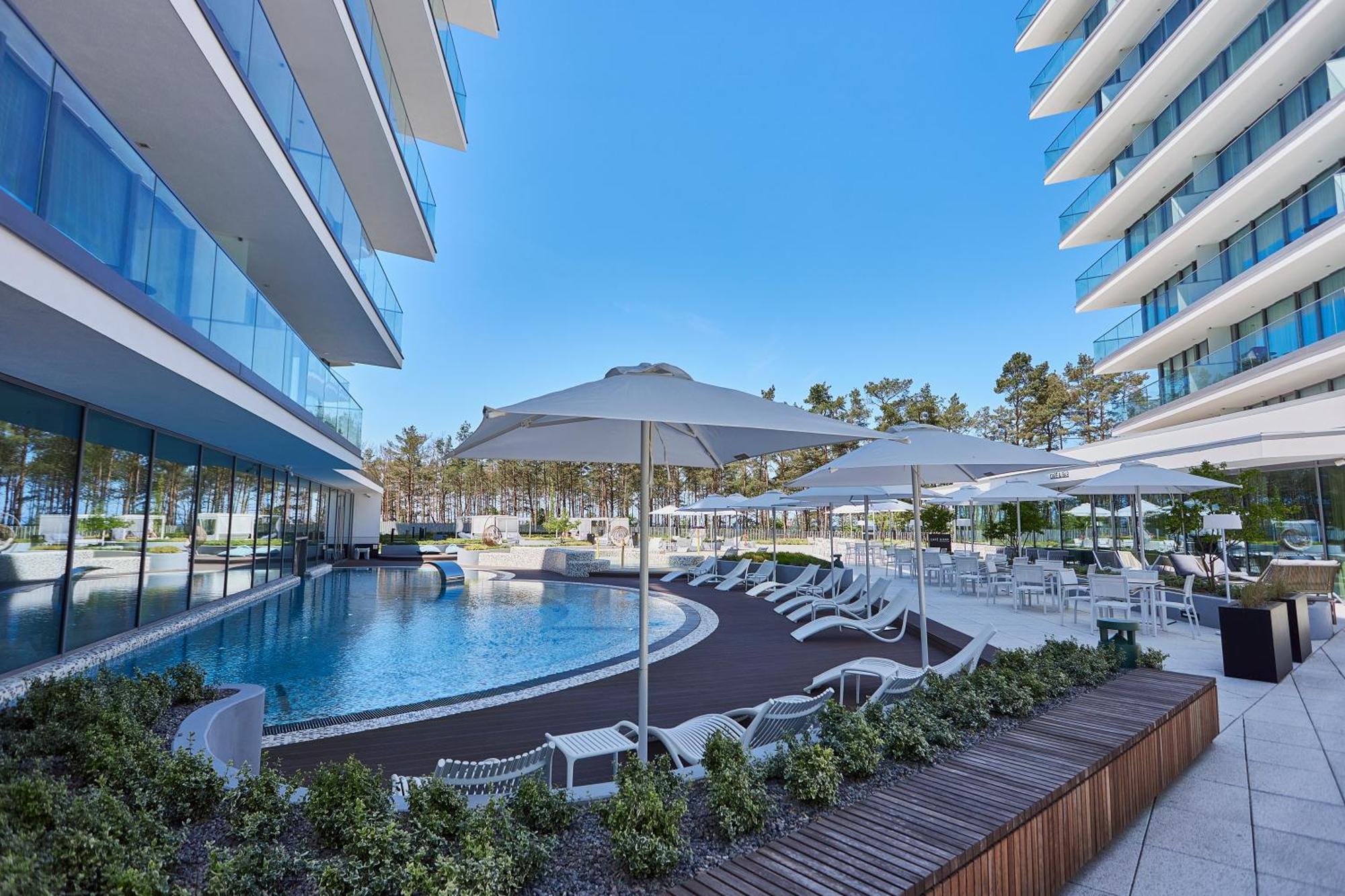 Wave Beachfront Family Apartment Мендзиздрое Екстериор снимка